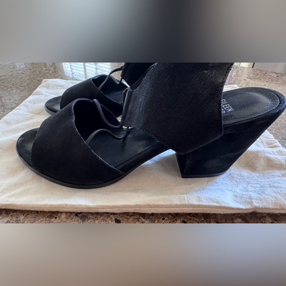 Eileen Fisher Womens DOE Tumbled Nubuck Heeled Sandals Black size 10 - Picture 10 of 11